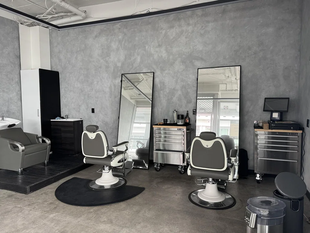 Auckland Central High-Profile Waterfront Turnkey Barbershop