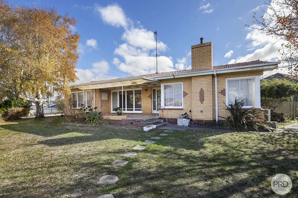 Wendouree 3Moenga Generous Allotment in Convenient Wendouree Location