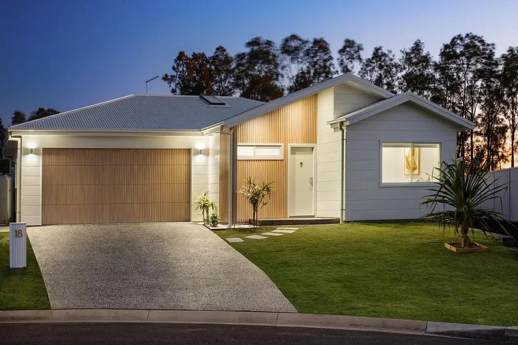 18 Ffloyd Court, Yamba, NSW 2464