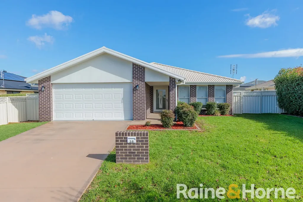 Dubbo 4房  Spacious Family Living