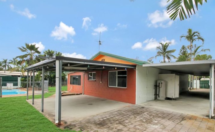 53 MARINA DR, BUSHLAND BEACH QLD 4818, 0 غرف, 0 حمامات, House