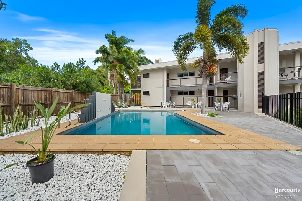 8/27-29 Cedar Ave, Taranganba, QLD 4703