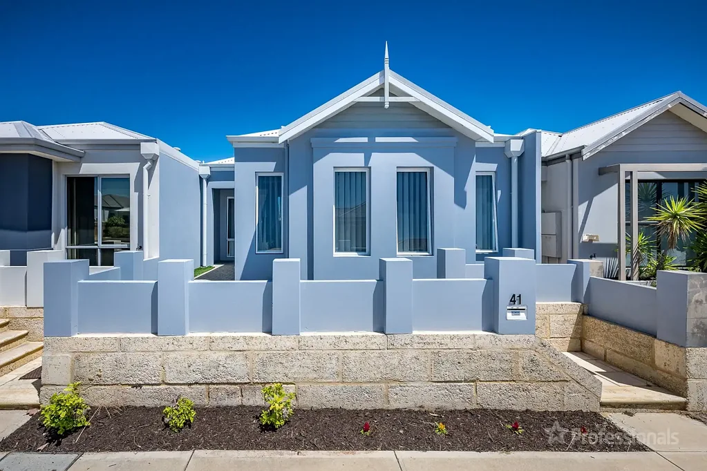 Coastal Suburb Dream
