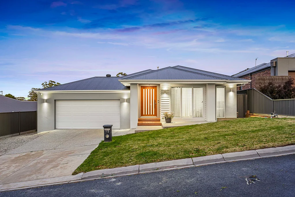 15 Hill Top Road, Brown Hill, VIC 3350