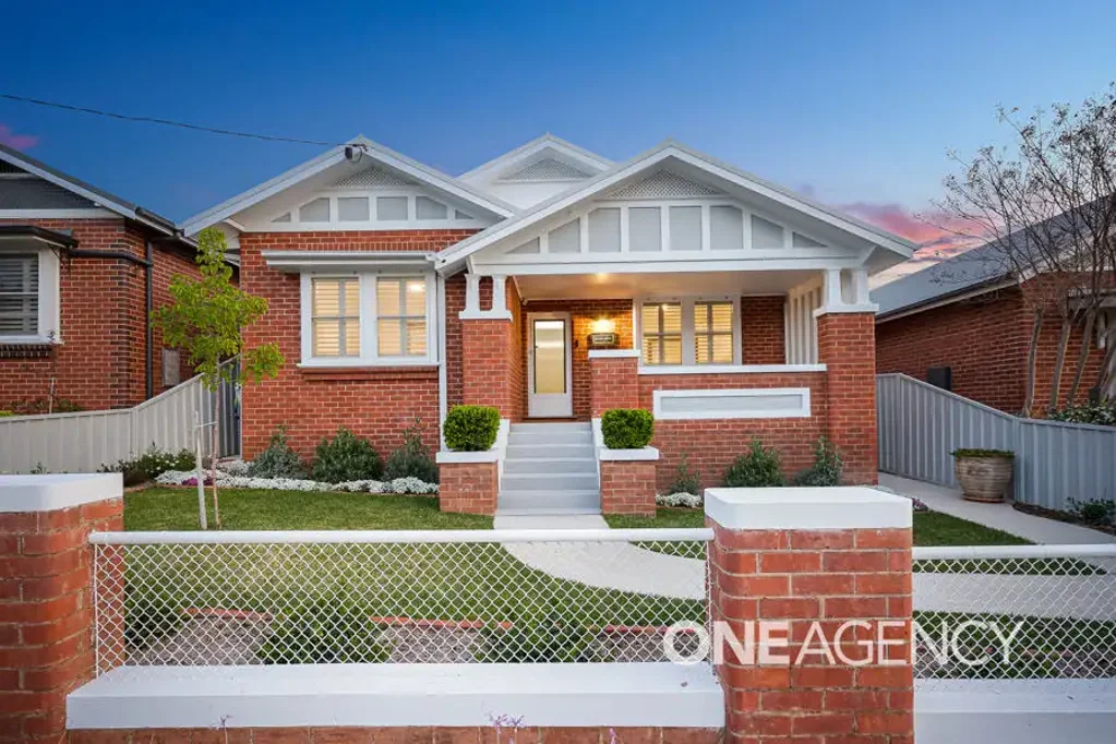 Turvey Park 3 Bedroom PRESENTING THE STUNNING "PARK VIEW" RESIDENCE ON GARLAND STREET