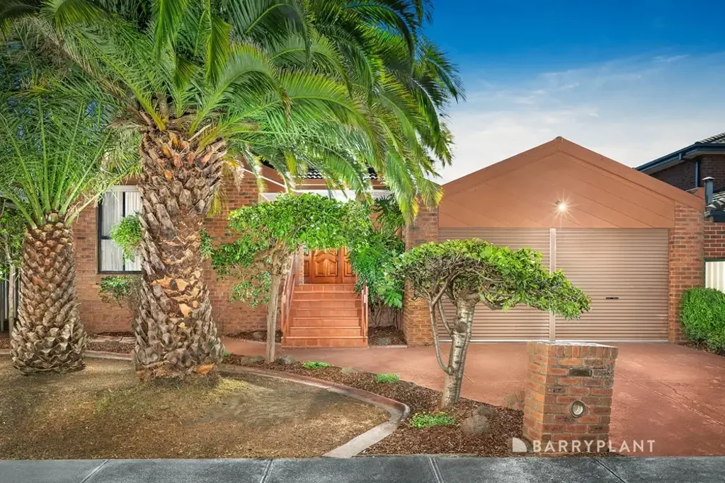 11 Charlotte Road, Mill Park, VIC 3082
