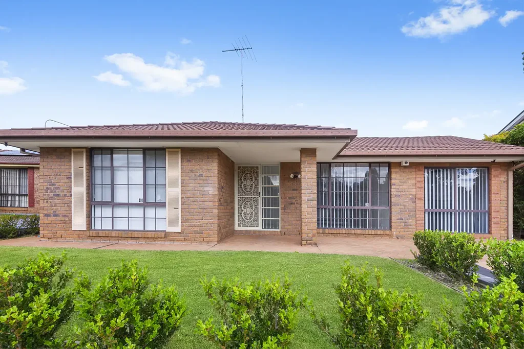 Large Family Home!!