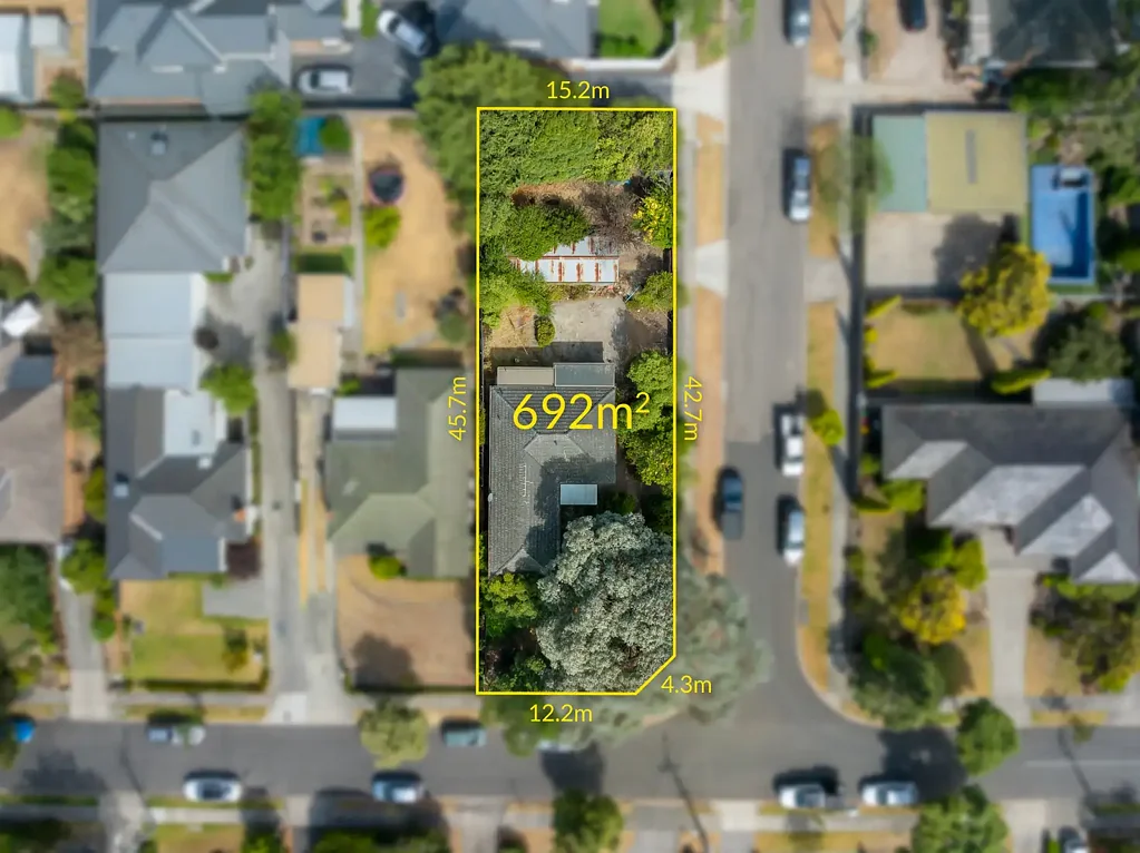 10 Ayr Street, Macleod, VIC 3085