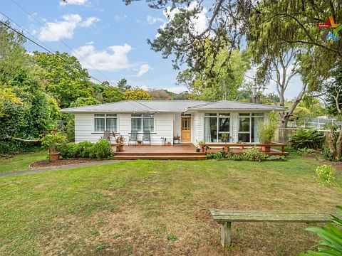 Stokes Valley 3房  LOVELY 3 BEDROOM HOME