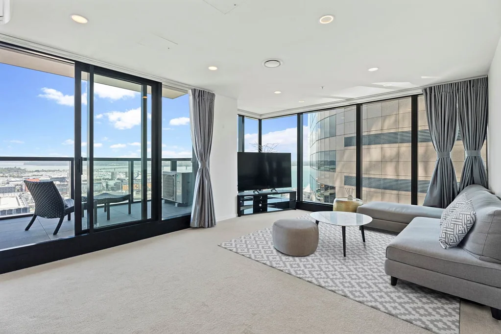 Auckland Central 2ਬੈੱਡਰੂਮ SHARP PRICE, SKY HIGH ELEGANCE