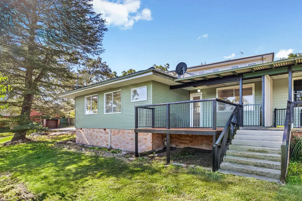 Charming Updated Mountains Home!