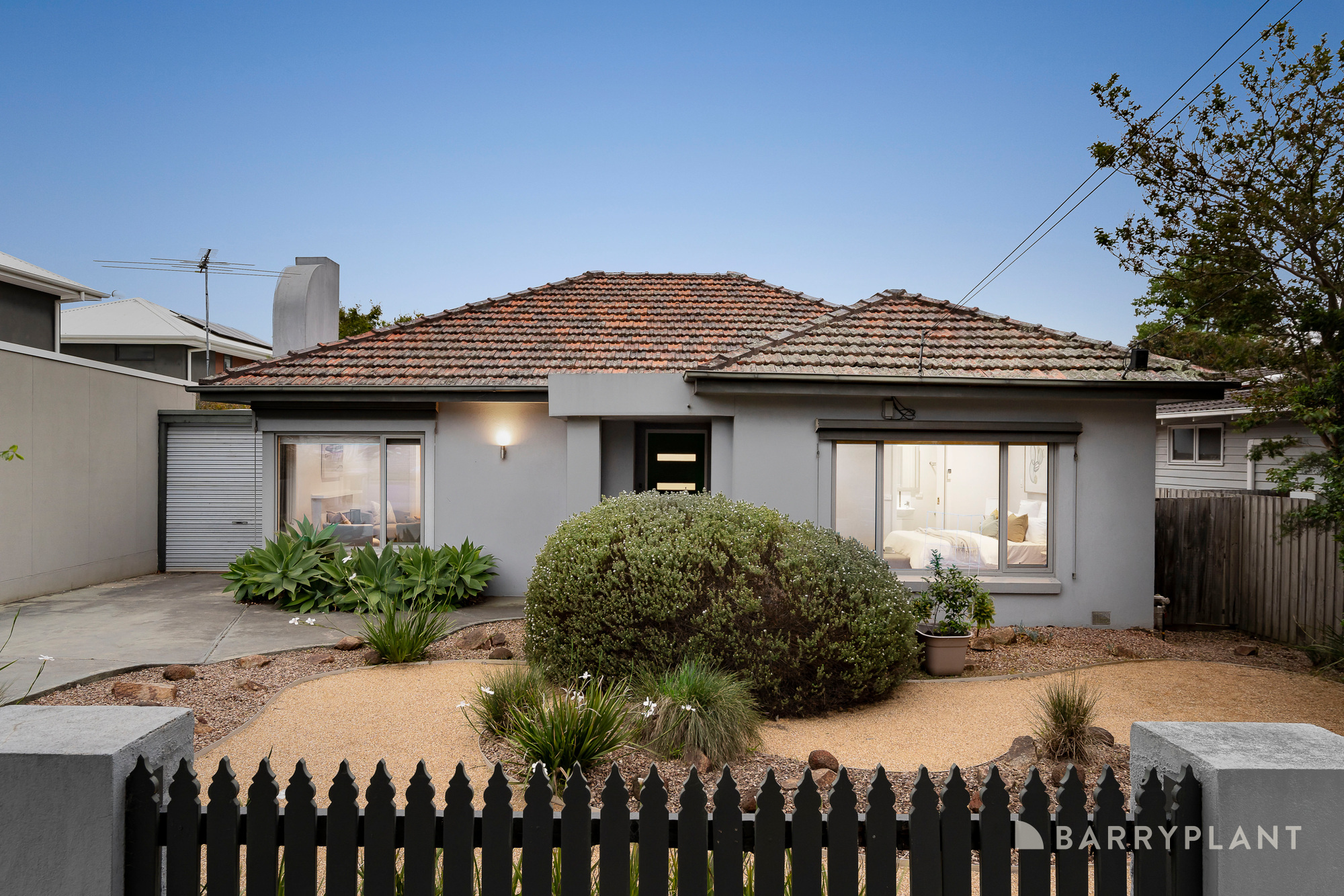 17 WEMBLEY AV, CHELTENHAM VIC 3192, 0 Bedrooms, 0 Bathrooms, House