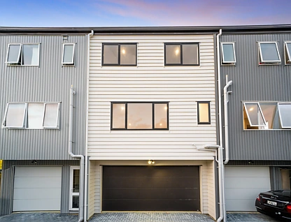 2/273 Mt Albert Road, Sandringham, Auckland City, 4房, 3浴, Townhouse