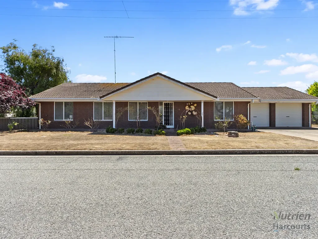 4 South Terrace, Minlaton, SA 5575