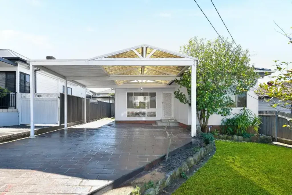 Family Home In Great Location