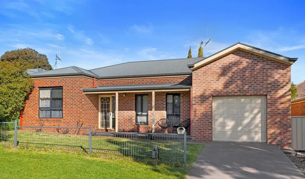 16A Drechsler Street, Flora Hill, VIC 3550