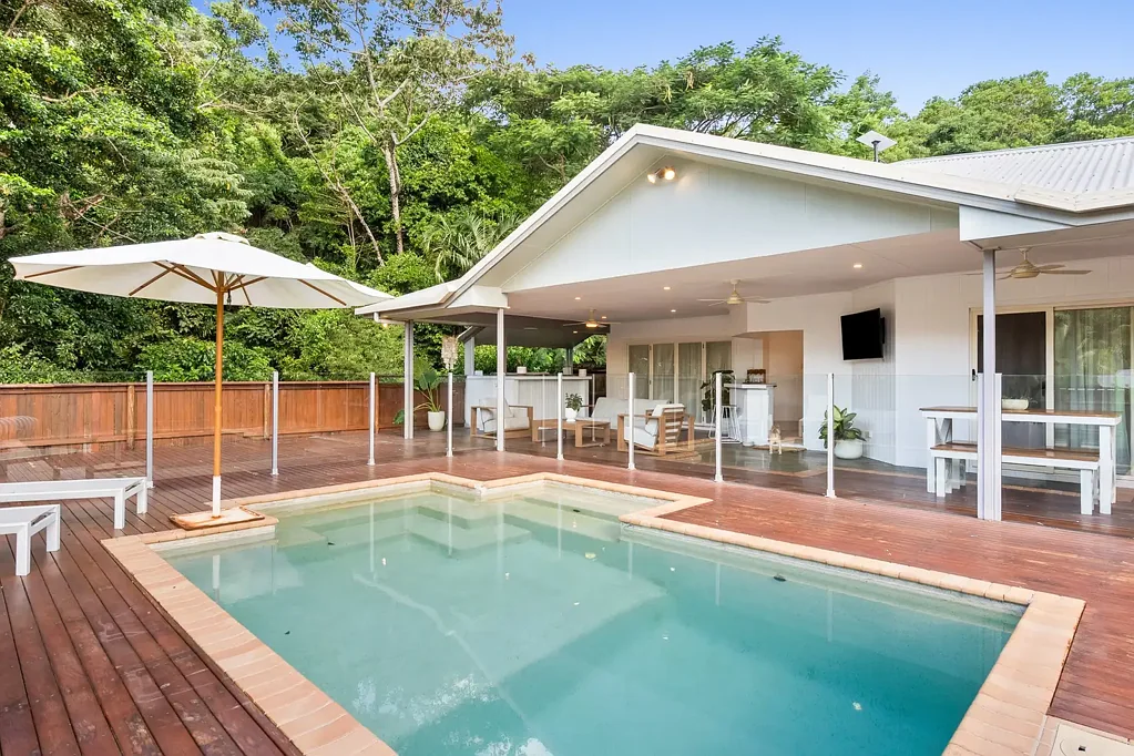 Brinsmead 4Habitaciones Space, Privacy & Flow in a Quiet Brinsmead Pocket
