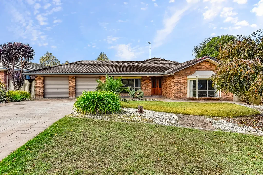 16 Twila Grove, Mount Gambier, SA 5290