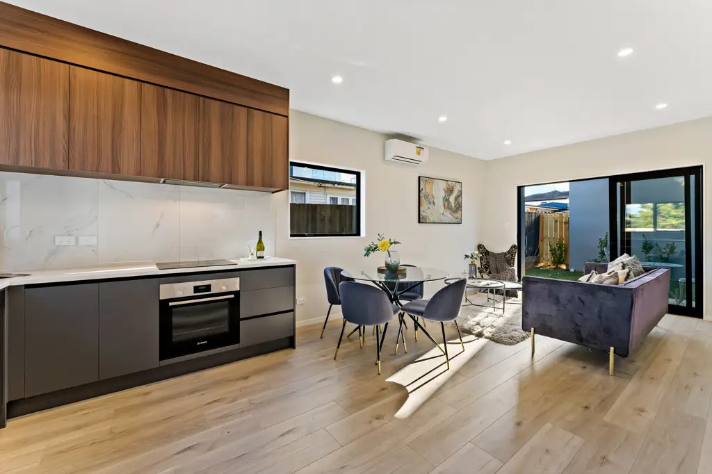 Brand New Townhouse for Rent - 2 Bed / 2 Bath