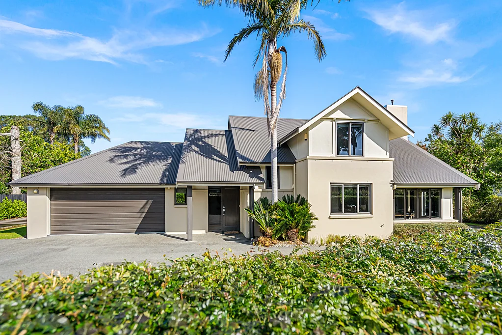 Kensington 4房  Refined Style - Brick & Plaster Home