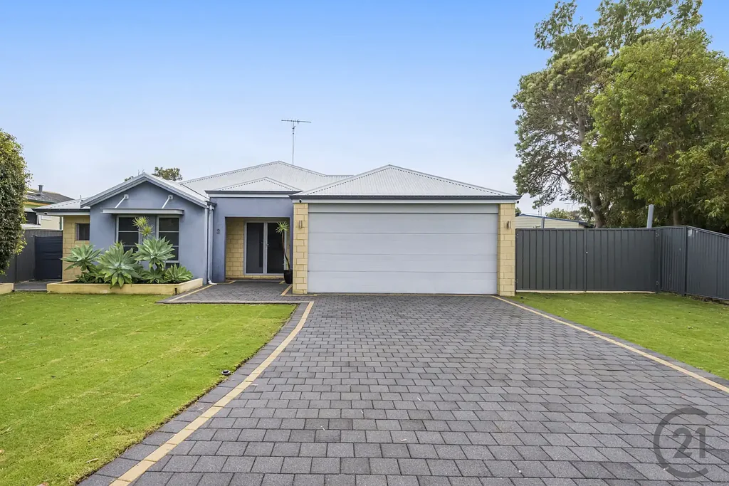 Falcon 4 Bedroom Ultimate Coastal Entertainer - Pool, Shed & Double Gated Side Access