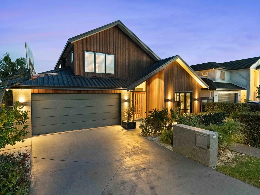 Karaka 4 Slaapkamer Built To Escape. Resort style living.