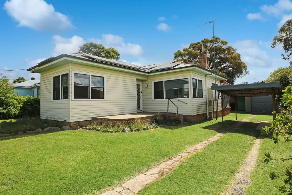 44 Pitt Street, Glen Innes, NSW 2370