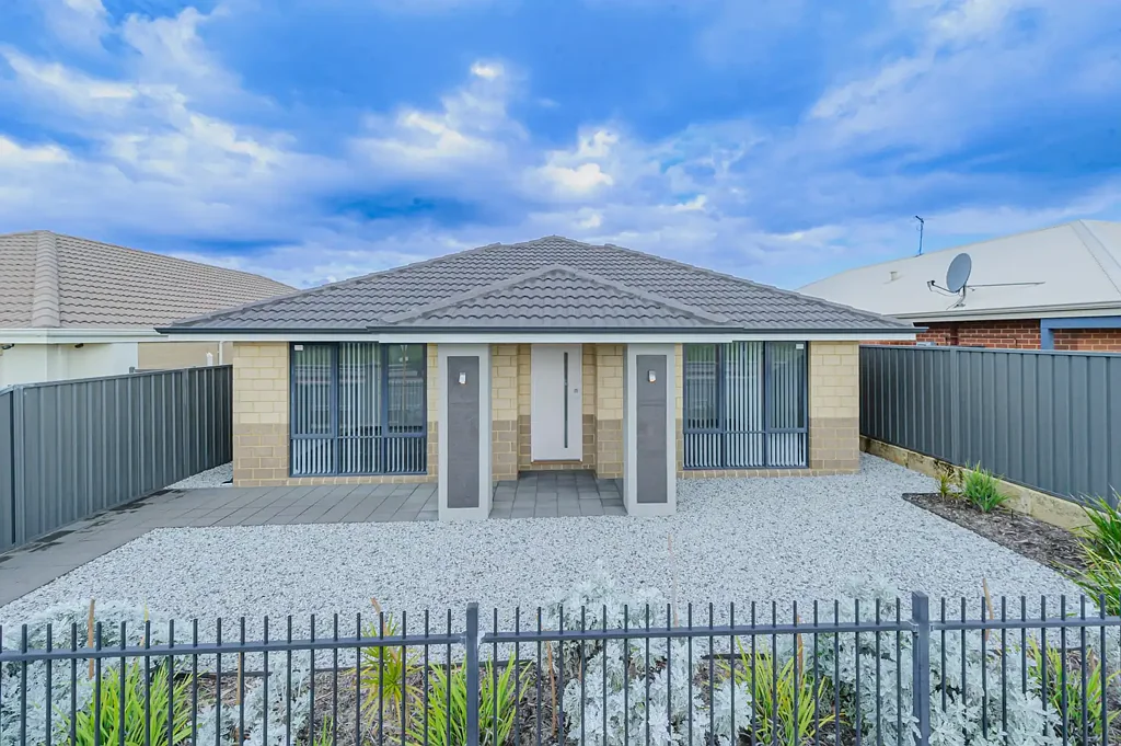 318 Southern River Road, Southern River, WA 6110