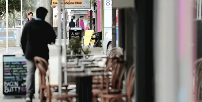 一边企业清算潮，一边信贷回暖：新西兰经济怪象如何解读？