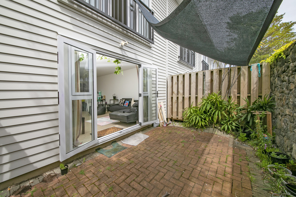 6/99 Mays Road, Onehunga