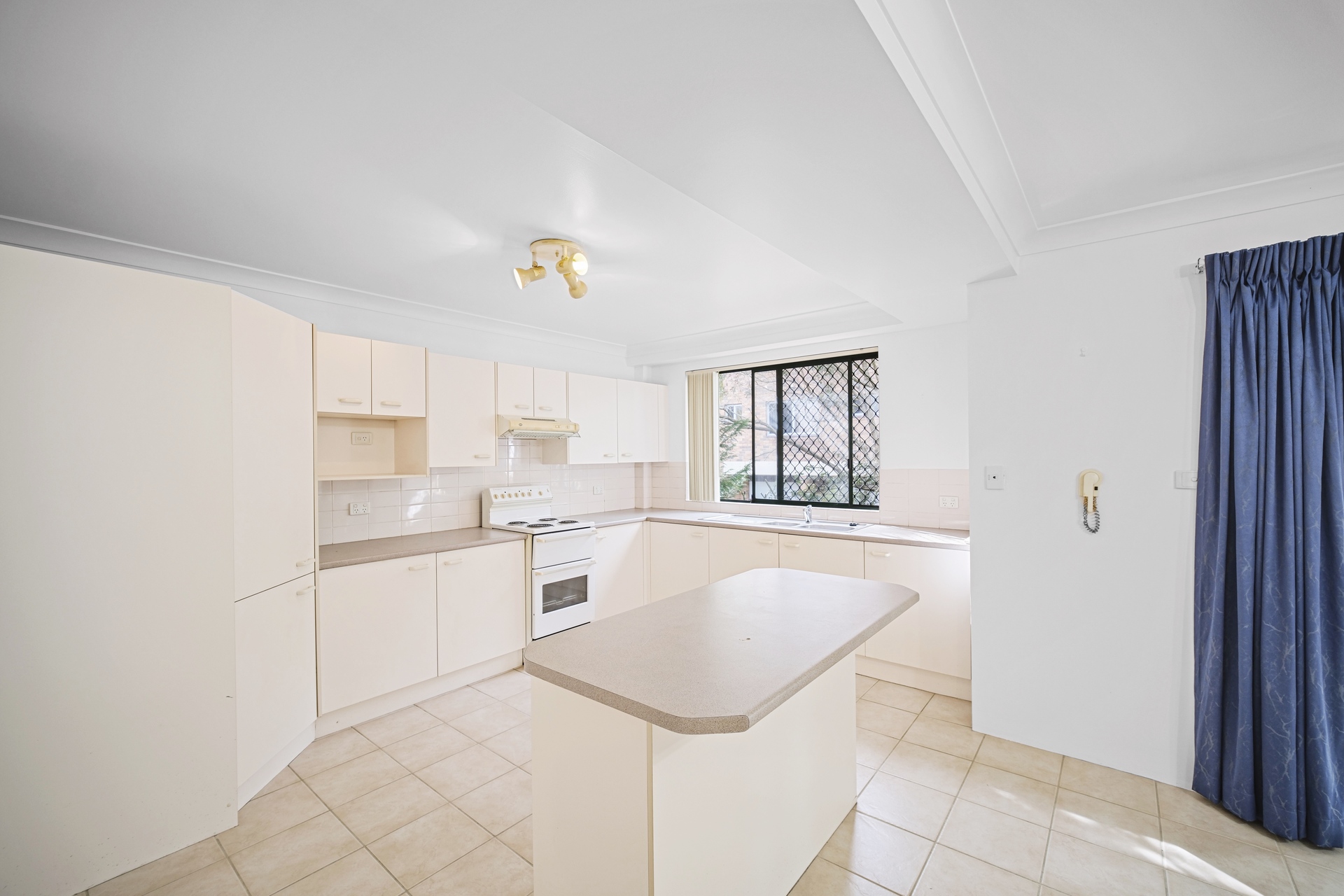 UNIT 4 3 LAKE ST, TUNCURRY NSW 2428, 0 침실, 0 욕실, Unit