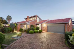 41 Fleetwood Drive, Greenvale