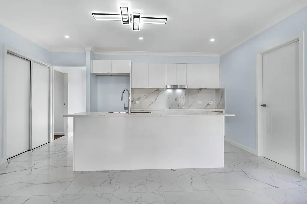 New, Stylish & Close to Town!