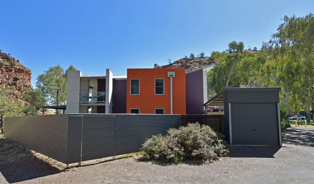 1/70 Palm Circuit, Ross, NT 873