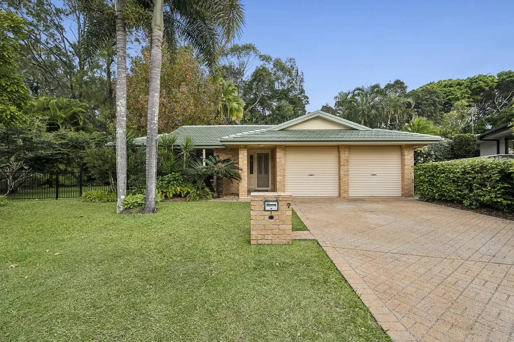 Tranquil Coastal Living in a Quiet Korora Pocket