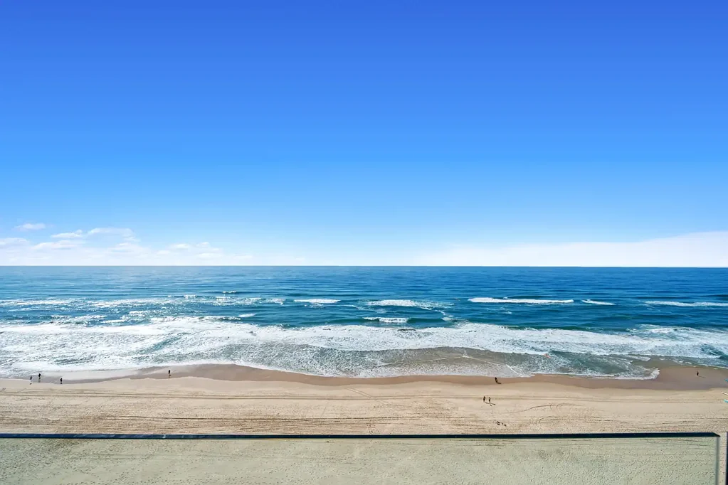 Surfers Paradise 4 Slaapkamer AN OPPORTUNITY IN 'ALLURE'