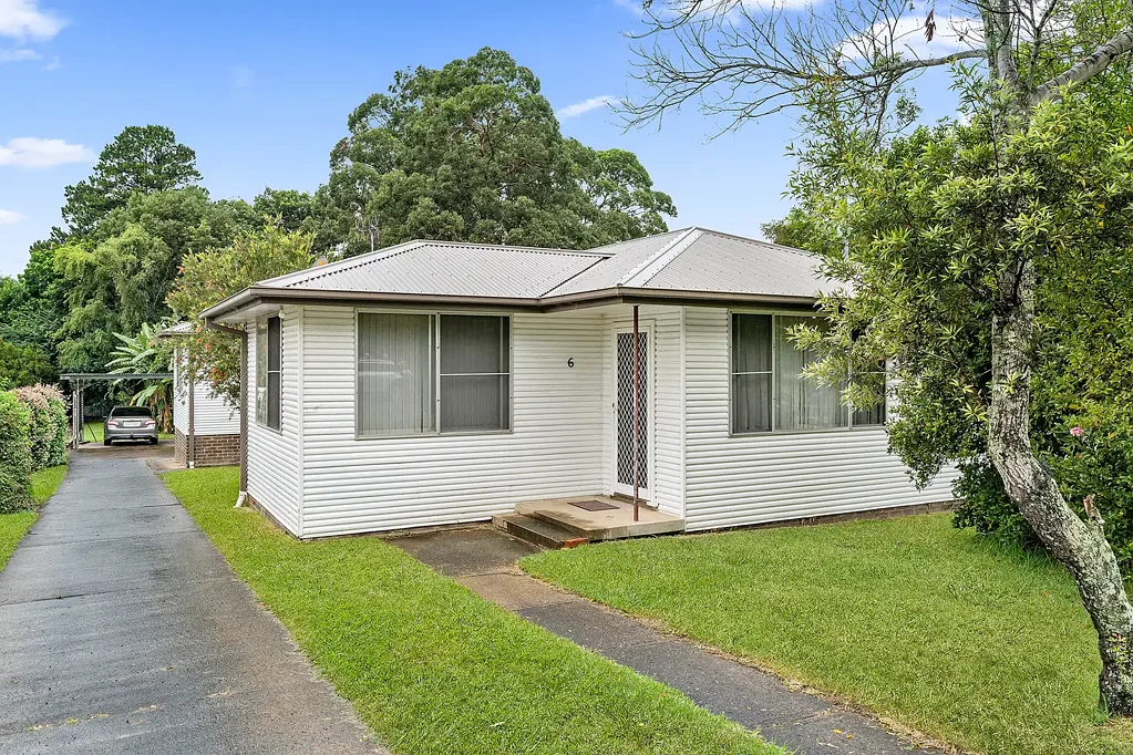 6 Numrock Street, Bomaderry, NSW 2541