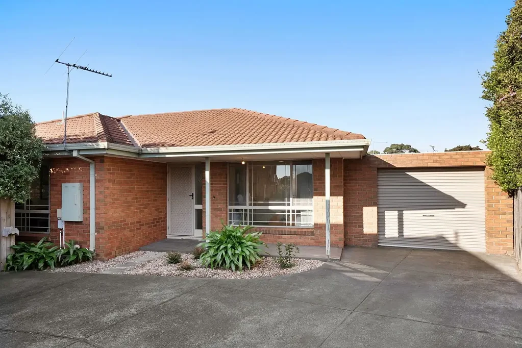 Mill Park 2房 宽敞、私密且位置优越 Spacious, Private & Perfectly Positioned
