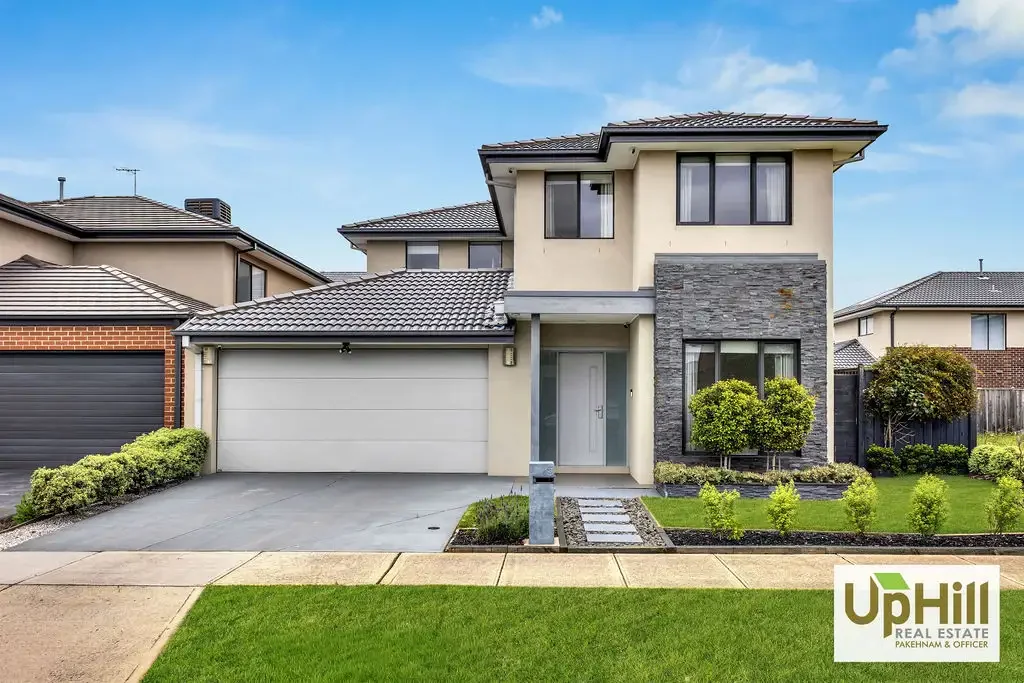 Double-Storey 4-Bedroom Home in Alira Estate, Berwick