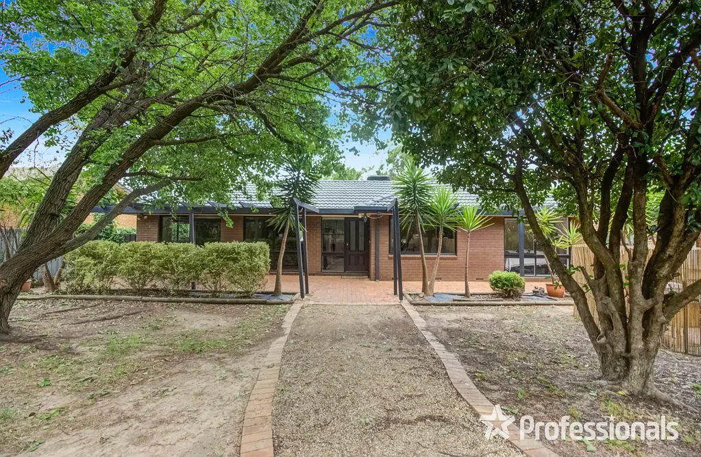 29 Graham Street, Lake Albert, NSW 2650