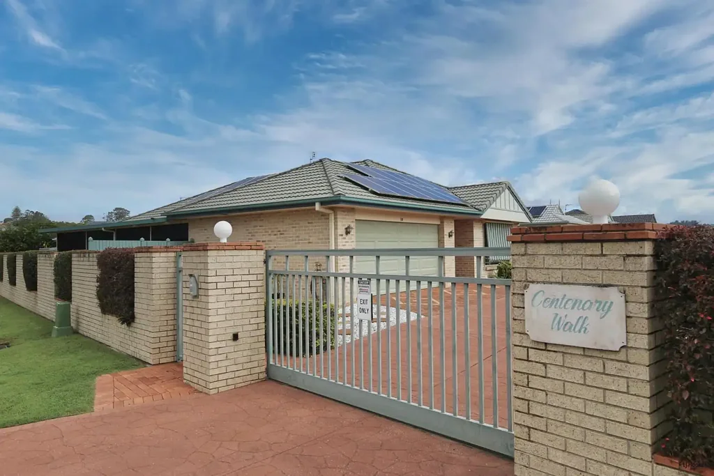 10/9-11 Narara Crescent, Banora Point, NSW 2486