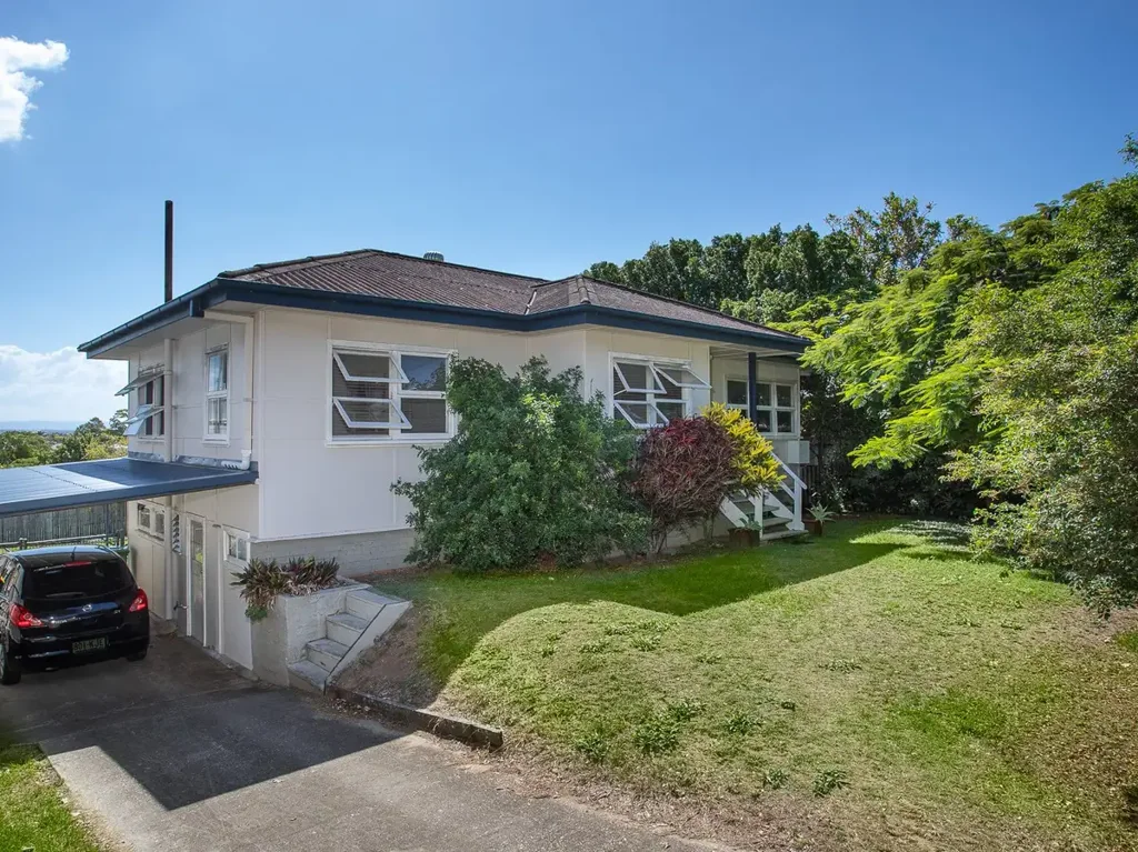 Neat and Tidy Home - Close to the Beach!