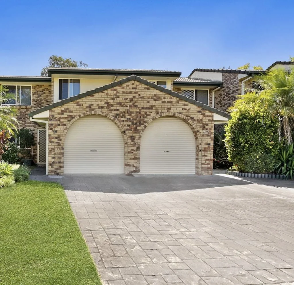 Robina 3Kwarto CHARMING 3 BEDROOM TOWNHOUSE IN THE HEART OF ROBINA!!!