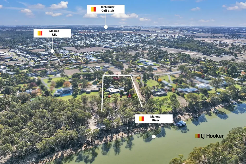 Moama 4 Bedroom A Rare Riverfront Retreat – Welcome to 5 Maidensmith Drive, Moama