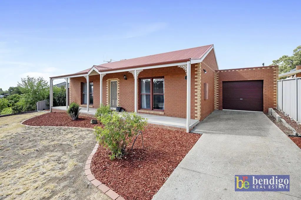 15 Bedford Court, Golden Square, VIC 3555