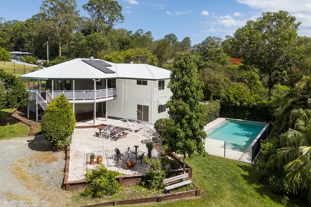 Dayboro 5 Slaapkamer Family entertainer with size, quality and lifestyle