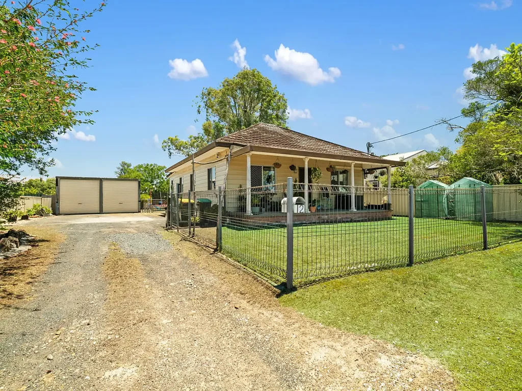 12 Kanangra Drive, Taree, NSW 2430