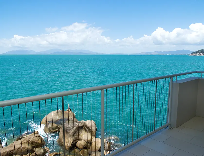 4302/146 Sooning St 'Bright Point', Nelly Bay, Townsville, 2 habitaciones, 2 baños, Apartment