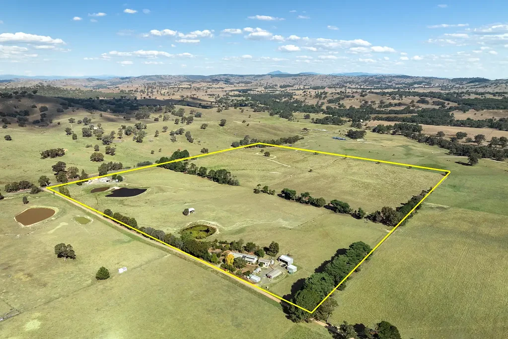 Merton 4房  76 Acres of Productive Farmland with Home, Cottage & Outstanding Infrastructure