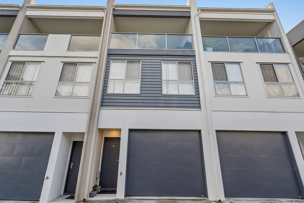 12/84 The Promenade, Springfield Lakes, QLD 4300